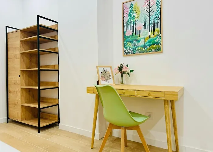 Loft 1 - Space & Conform Close To Center شقة *