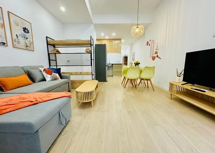 Loft 1 - Space & Conform Close To Center شقة *