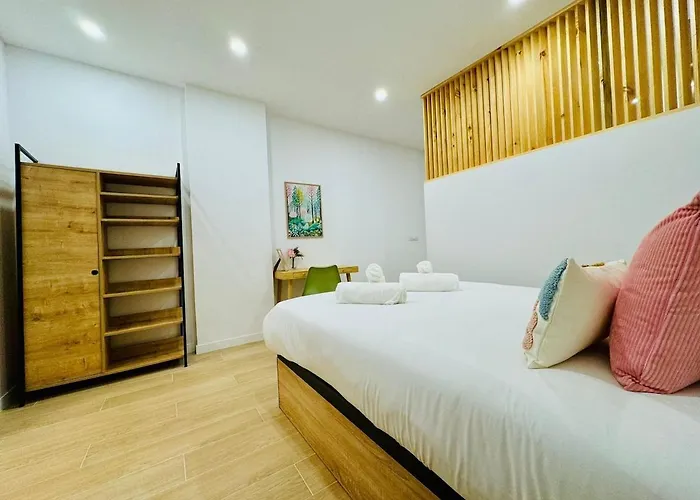 Loft 1 - Space & Conform Close To Center شقة