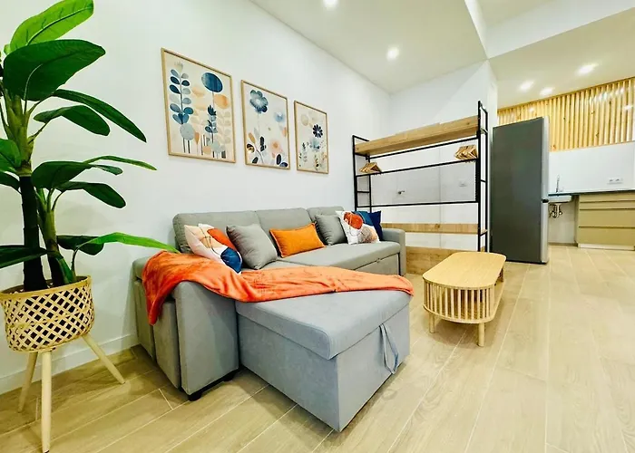 Loft 1 - Space & Conform Close To Center *