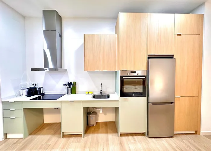 Valentia Modern And Comfortable Beachside Style Διαμέρισμα