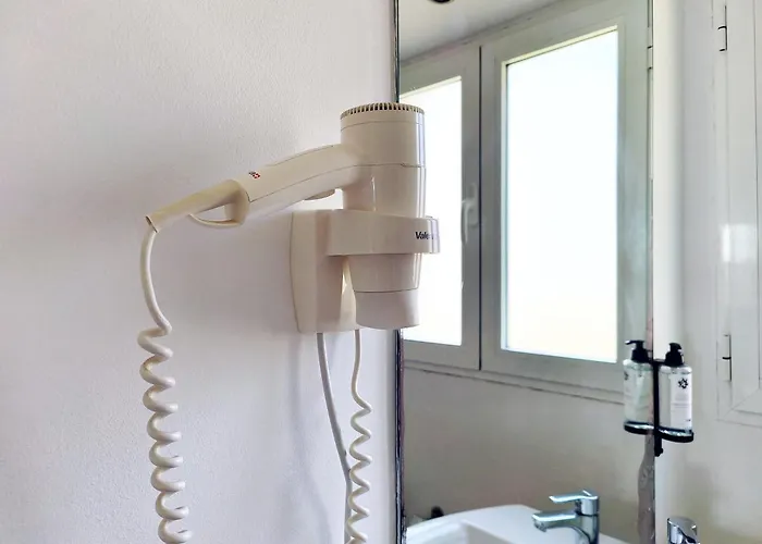 Flats Friends Nave Валенсия