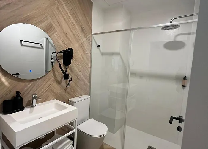 Blanq Marina Aparthotel