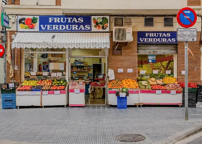 Apartment Cabanal House - 10 Min To Ocean , Fastwifi , Smarttv, Ac Valencia