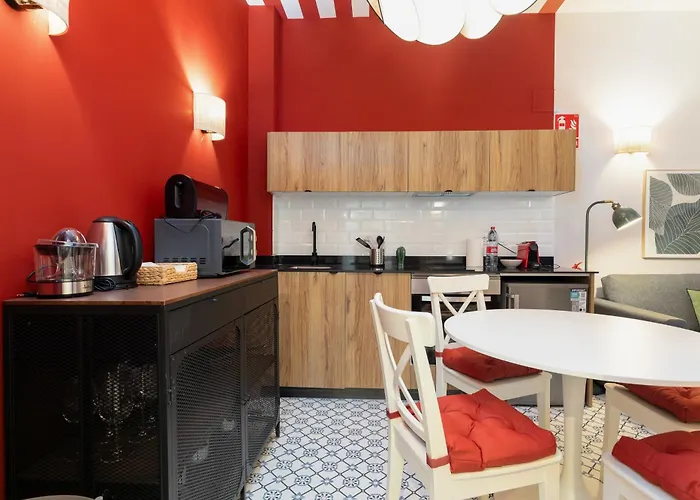 The Little Village Apartment *