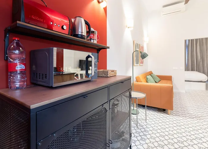 The Little Village Apartment *