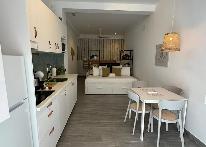 Loft In Valencia, Equipped And Very Well Decorated *