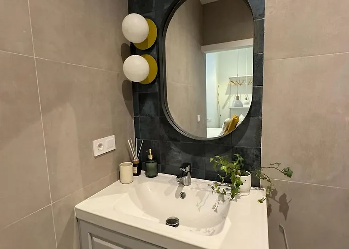 Loft In Valencia, Equipped And Very Well Decorated Valensiya