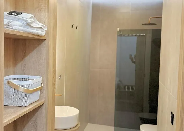 Fallas En El Barrio Del Carmen, El Corazon De شقة