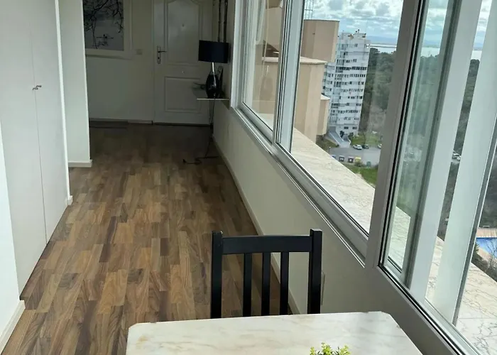 Spacious In With Sea View - 160 Sqm * Valencia