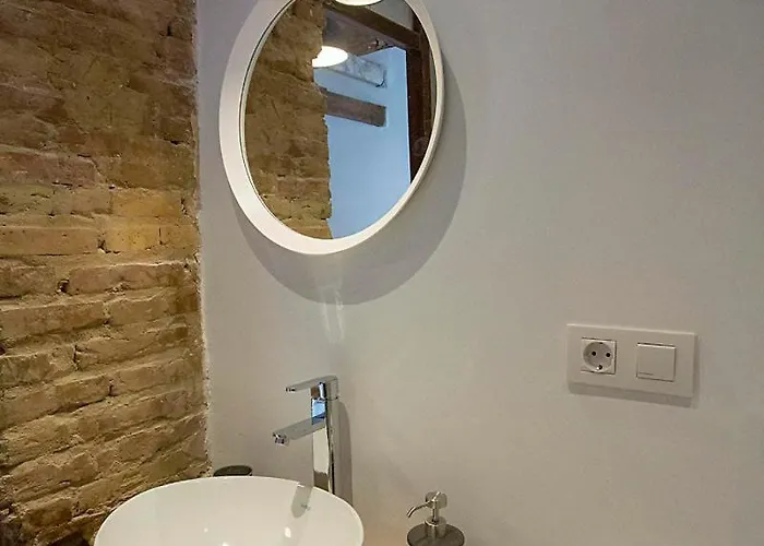 Cozy Loft Style In El Cabanyal شقة