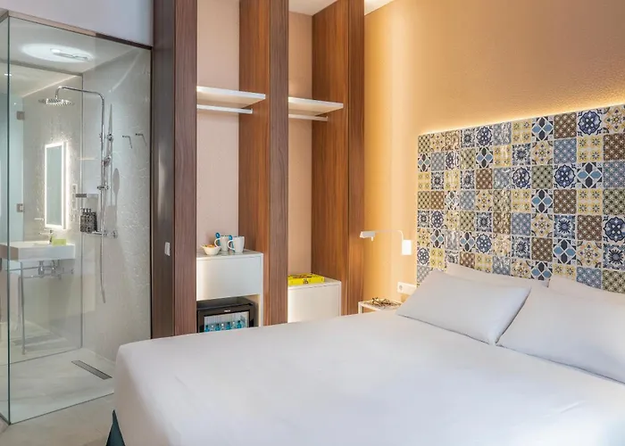 فندق Axel - Adults Only فالنسيا