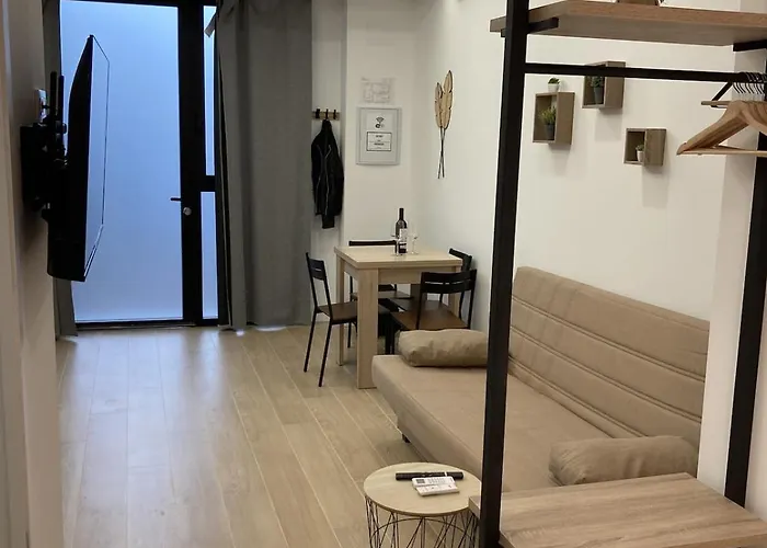 Miramar Rd B * فالنسيا