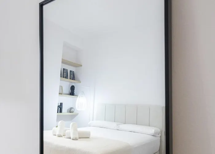 Lola By Concept Flats Aparthotel