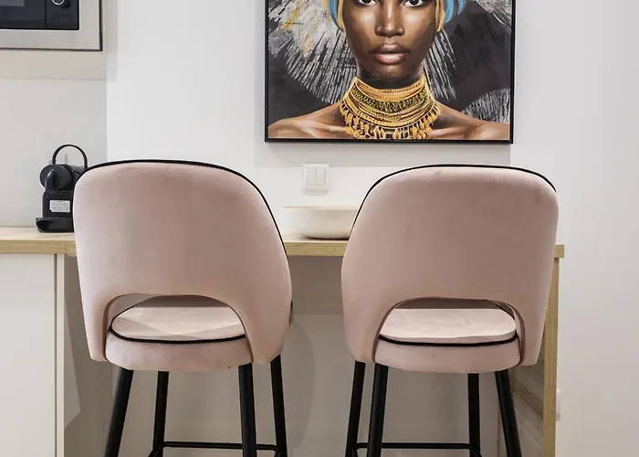 Lola By Concept Flats 4* Valenza