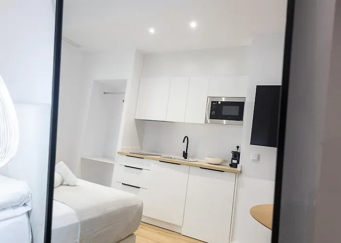 Lola By Concept Flats