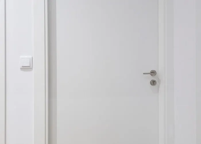 Lola By Concept Flats Aparthotel Valenza