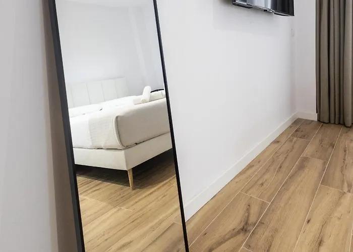 Lola By Concept Flats Aparthotel 4*