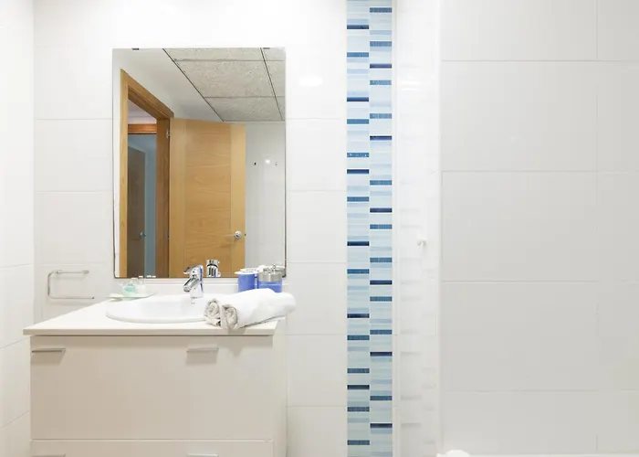 Dorm4you Patacona * فالنسيا