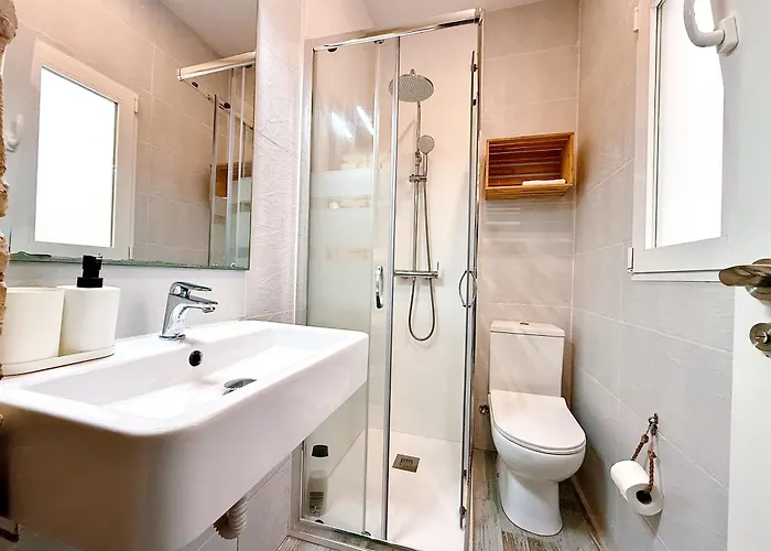 Διαμέρισμα Loft Independiente Con Piscina Compartida En Centro De *