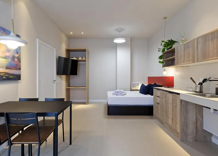 Osito Hub - Colomer * فالنسيا