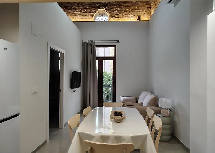 Mandarina - Unique In * فالنسيا