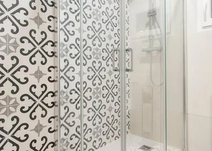 New 4 Pax Front Station Wifi Valencia