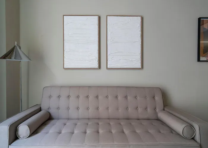 Vlc Host - Sumsi Ξενοδοχείο με διαμερίσματα 4*