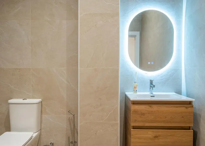 Flats Poeta Serrano شقة