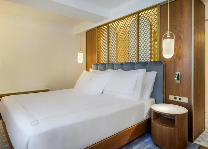 Hotel Grand Centenari, Valencia, Autograph Collection