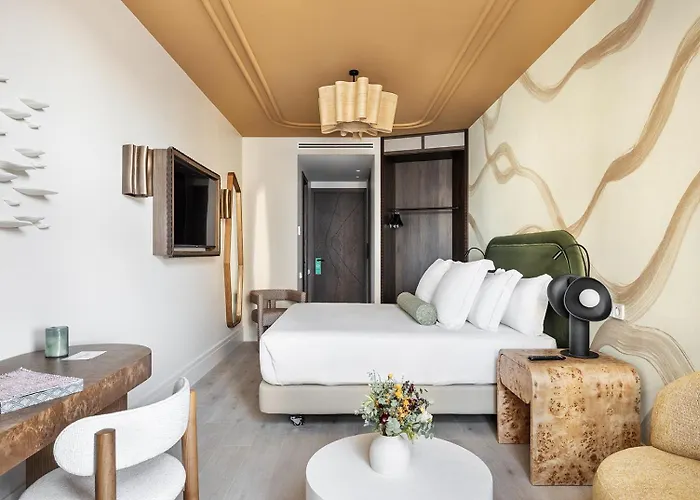 Hotel One Shot Puerta Ruzafa 4*