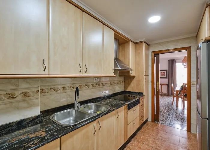 Atarazanas Flat Apartment