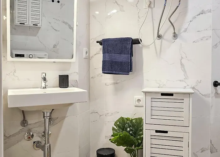 New Ruzafa - Art Nouveau Apartment