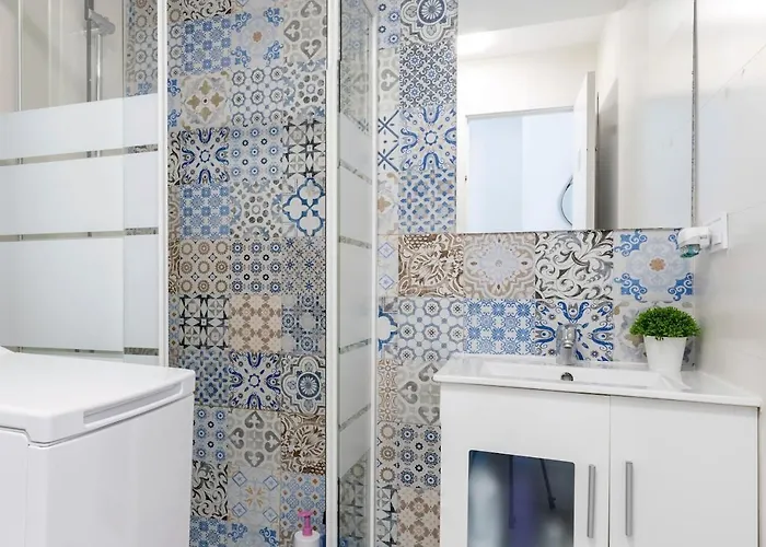 Ciudad De Ciencias Con Terraza شقة