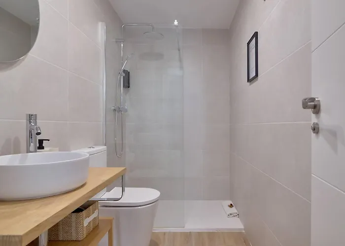 Romantic Roig Arena N1 Virkin فالنسيا