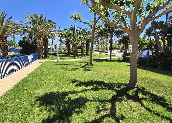 شقة Luxury D15-9 With Terrace And Sea Views With Two