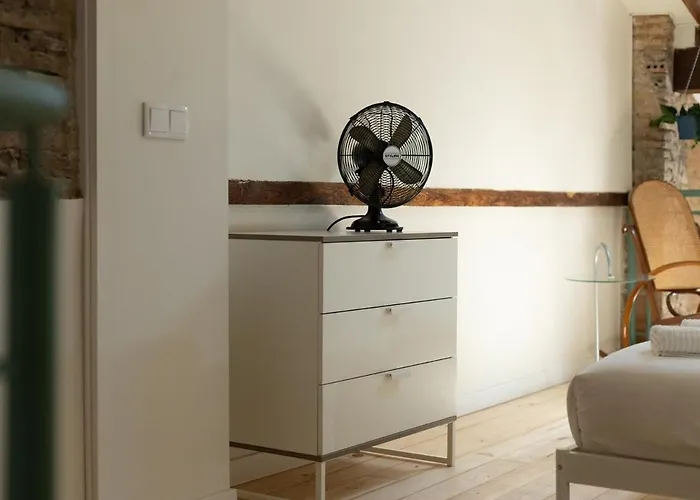 Apartamento2 4 Huespedes Con Patio Y Ducha Exterior Lejlighed Valencia