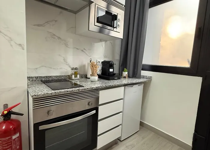 Апарт-отель Ciudad De Artes Y Ciencias 4*