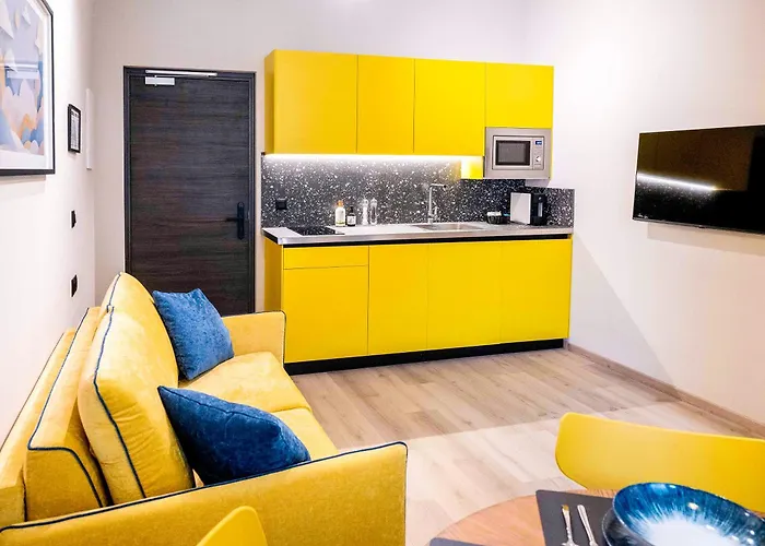 Pathos By Mimood Aparthotel Valenza