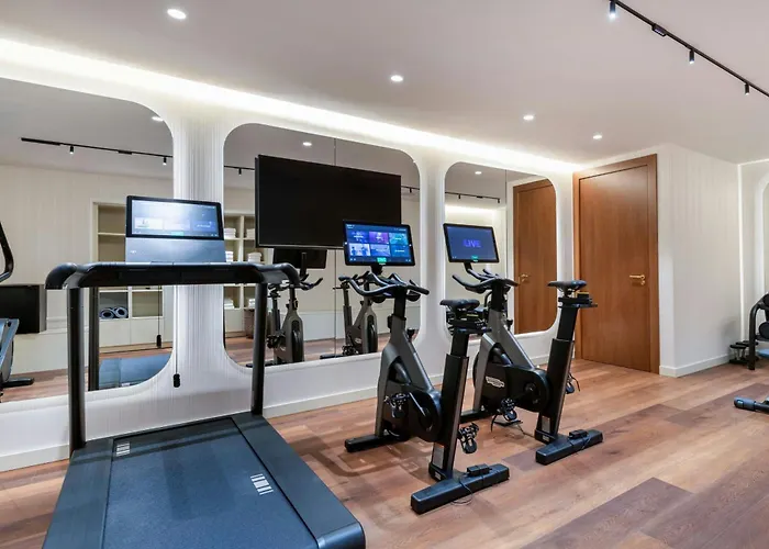 Grand Centenari, Valencia, Autograph Collection Valence