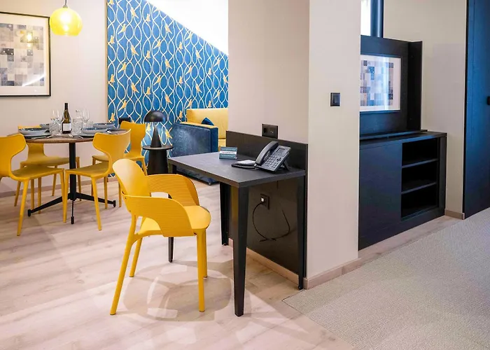 Pathos By Mimood Valencie