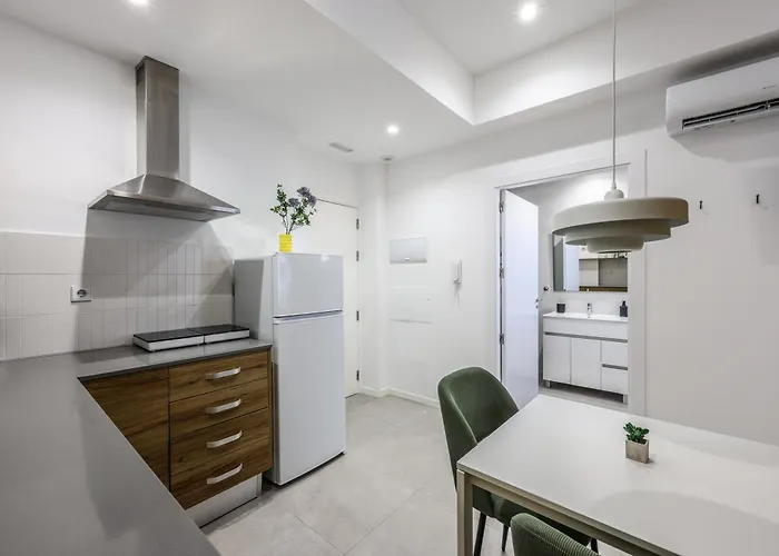 Amazinn Cabanyal 2c شقة *