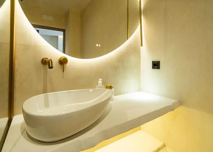 Nomad Haux Puerto 4* Валенсия