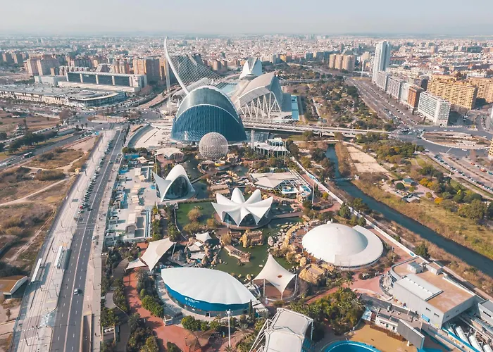 Ciudad De Artes Y Ciencias