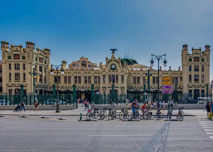 Ciudad De Artes Y Ciencias 4*