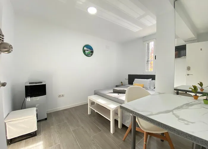 Gypsy Budget Shared Flat 발렌시아