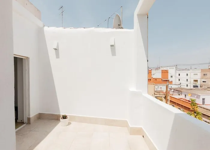 Penthouse With Terrace 2 Bedrooms 2 Bathrooms 아파트