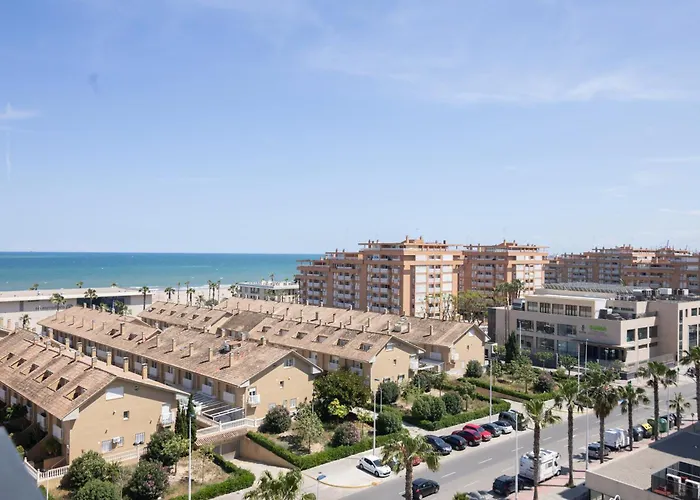 Con Vistas Al Mar, Piscina Y Pista De Paddle