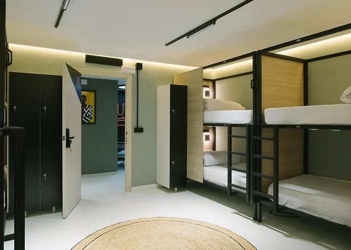 U-nit Park Hostel Βαλένθια