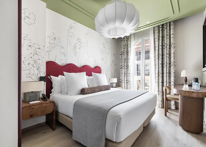 Hotel One Shot Puerta Ruzafa 4*